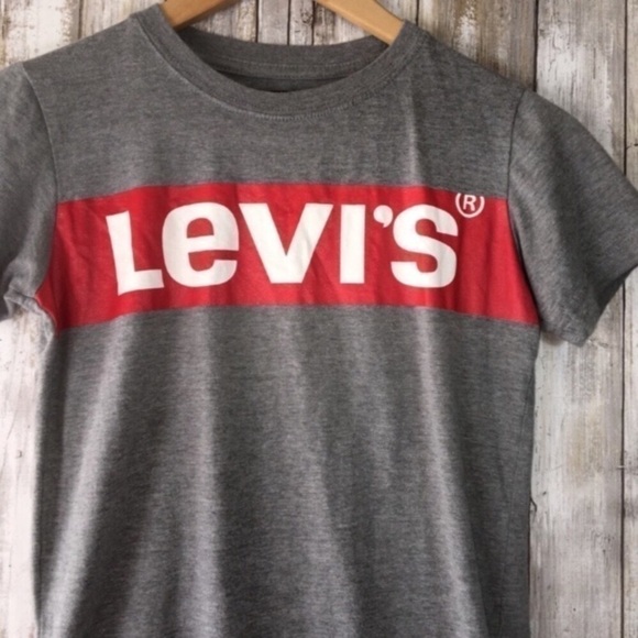 Levi’s Kids Grey Tee - Picture 2 of 4